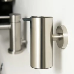 Tiger Zeepdispenser Boston Hangend Geborsteld RVS 11 Tiger Zeepdispenser Boston Hangend Geborsteld RVS -Badkamerartikelen Winkel 123 2461