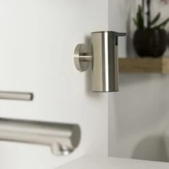 Tiger Zeepdispenser Boston Hangend Geborsteld RVS 12 Tiger Zeepdispenser Boston Hangend Geborsteld RVS -Badkamerartikelen Winkel 123 2462