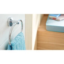 Tesa Handdoekring Smooz 21 Tesa Handdoekring Smooz -Badkamerartikelen Winkel 123 2848