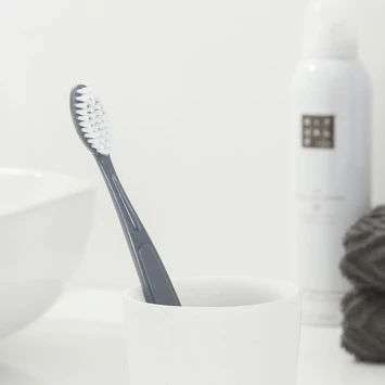 Sealskin Tandenborstelhouder Glossy Zilver 8 Sealskin Tandenborstelhouder Glossy Zilver - Afbeelding 6