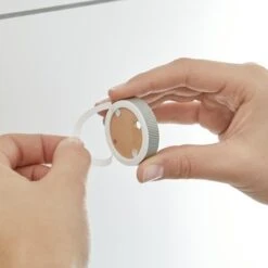 Tesa Toiletrolhouder Ekkro 11 Tesa Toiletrolhouder Ekkro -Badkamerartikelen Winkel 123 7598