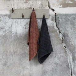 Sealskin Badmat Aztec 60x90cm Donkerroze -Badkamerartikelen Winkel 123 8