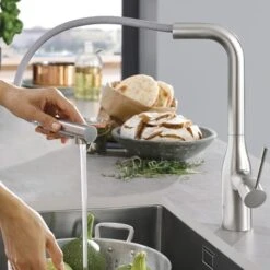 Grohe Colours Keukenkraan Essence New RVS Met Uittrekbare Mousseur -Badkamerartikelen Winkel 123 8354